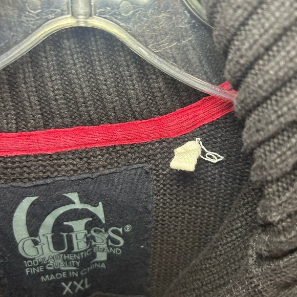 Vintage Guess gothic crest knit turtleneck - Picture 8 of 9